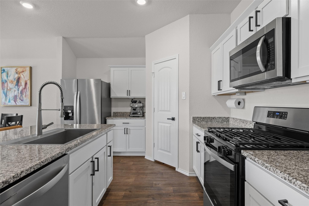 325 Granary Dr - Photo 17