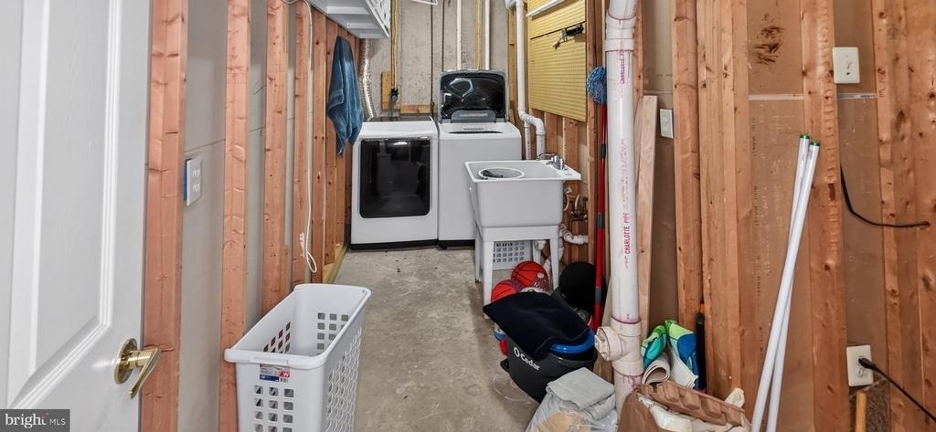 9205 Gatewater - Photo 33