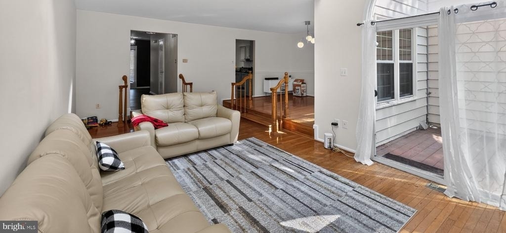 9205 Gatewater - Photo 8
