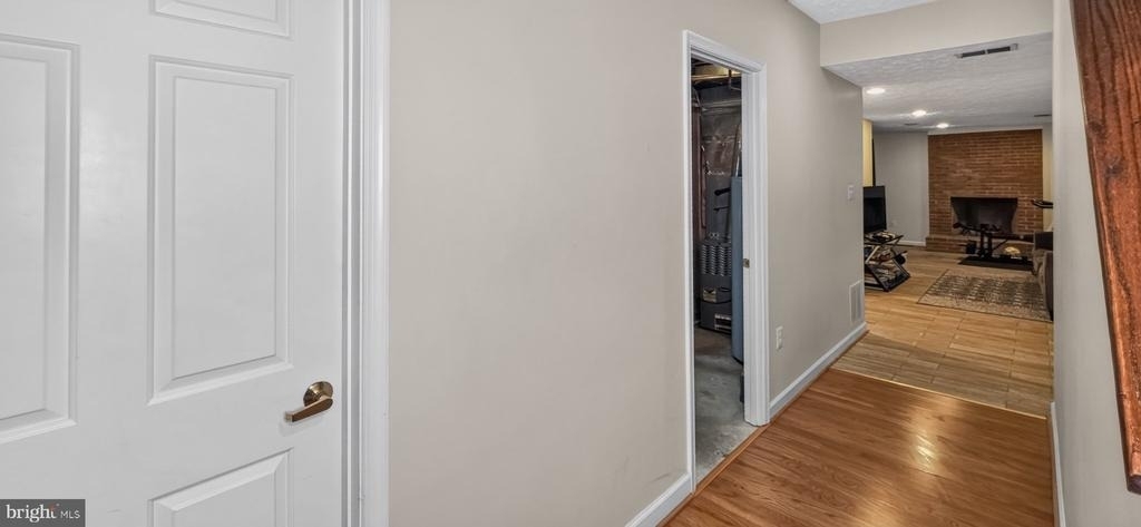 9205 Gatewater - Photo 32