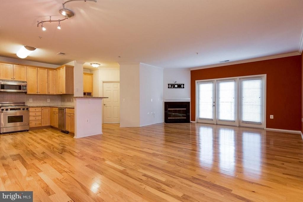 11800 Old Georgetown Road - Photo 3