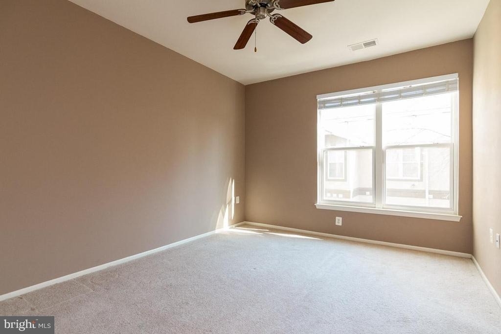 11800 Old Georgetown Road - Photo 10