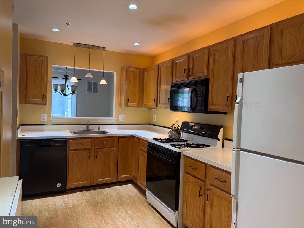 12933 Bridger Road - Photo 6