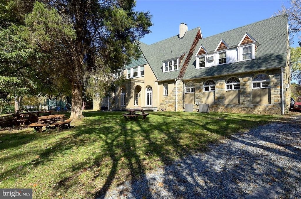 6403 W Halbert Road - Photo 21