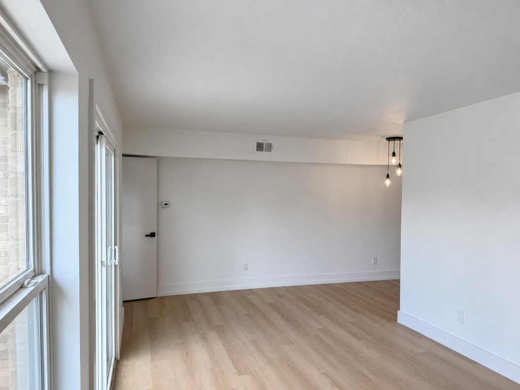 2904 Sweeney Ln - Photo 8