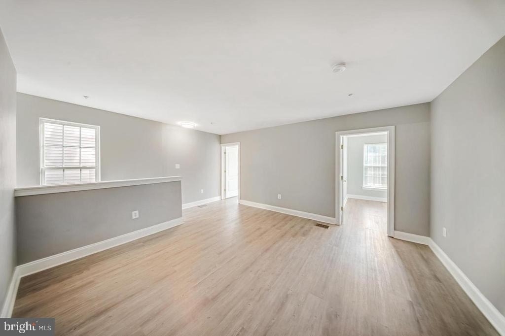 13043 Clarksburg Square Road - Photo 18