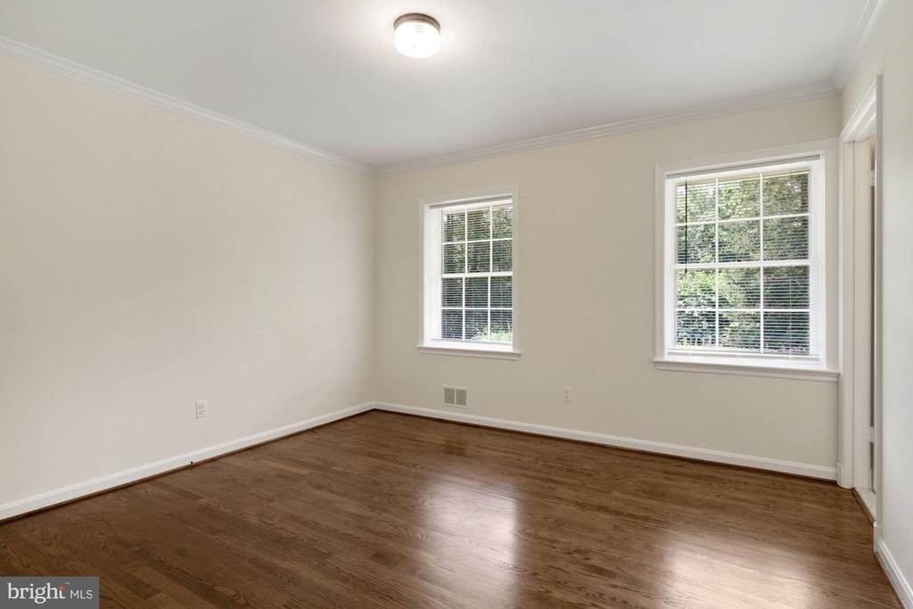 11009 Cripplegate Road - Photo 16