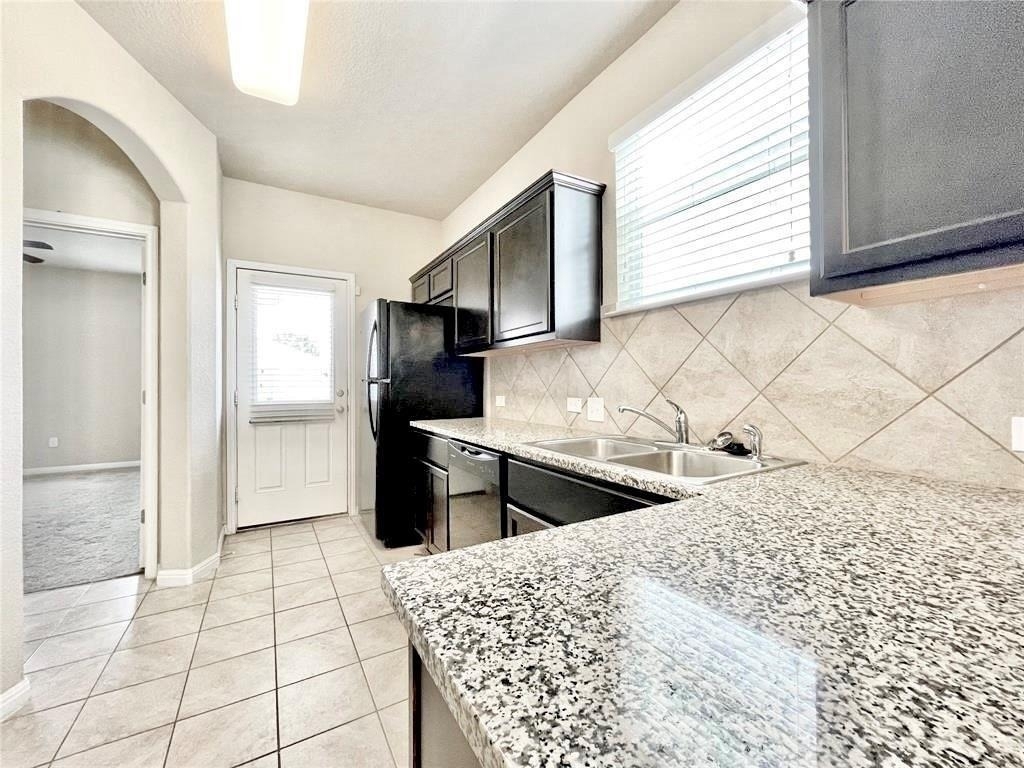 417 Katmai Cir - Photo 5