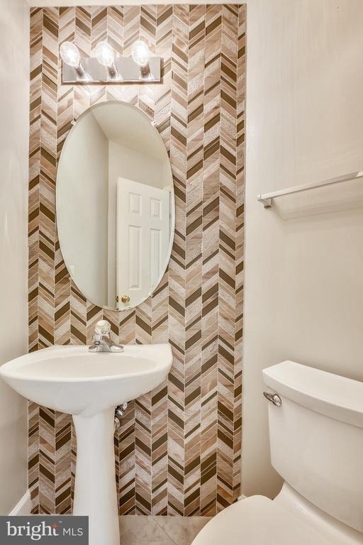 20606 Duck Pond Place - Photo 13