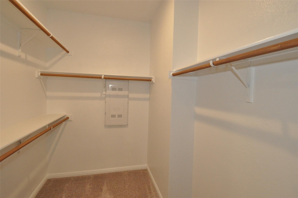 1621 Bella Dr - Photo 17