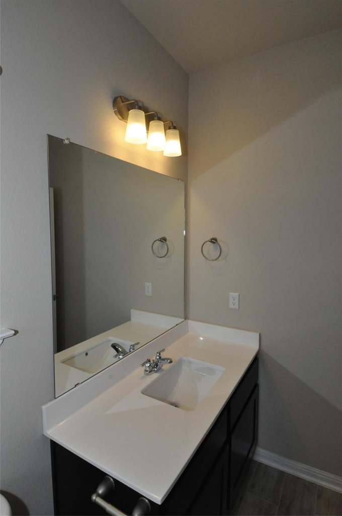 1621 Bella Dr - Photo 23