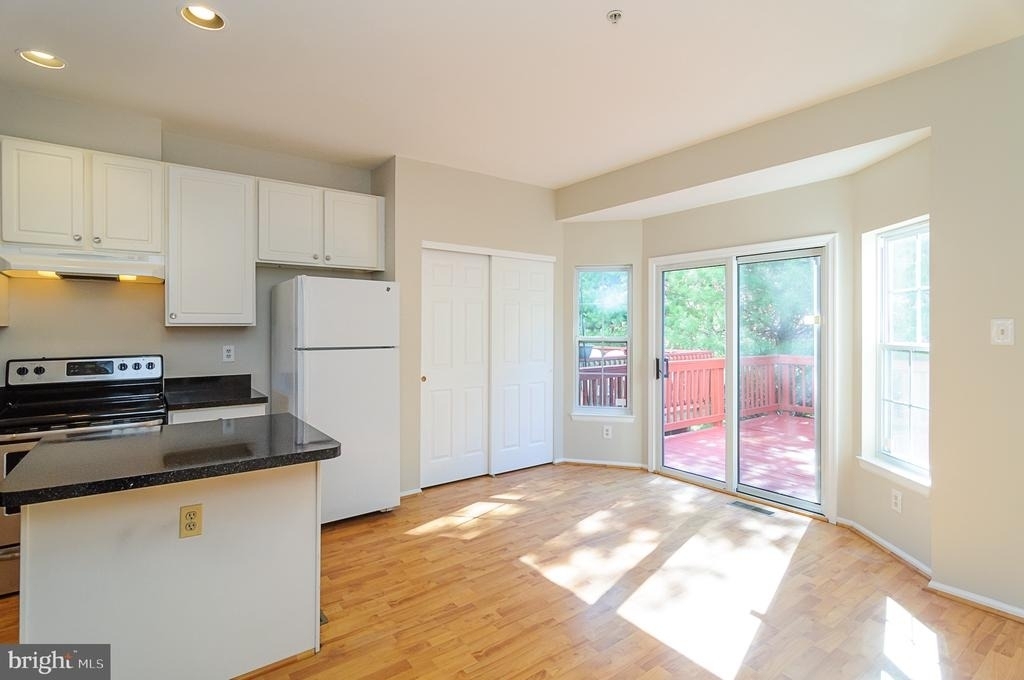 8459 Gold Sunset Way - Photo 5