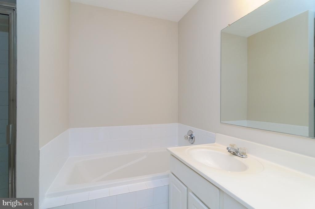 8459 Gold Sunset Way - Photo 11