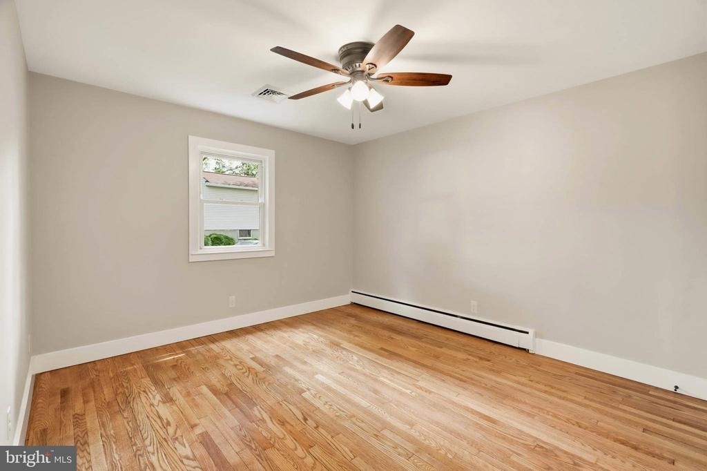 8643 Ridge Road - Photo 15