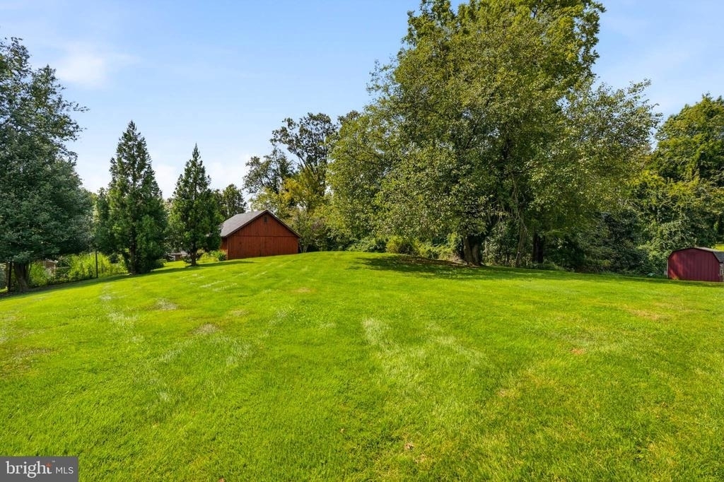 8643 Ridge Road - Photo 34