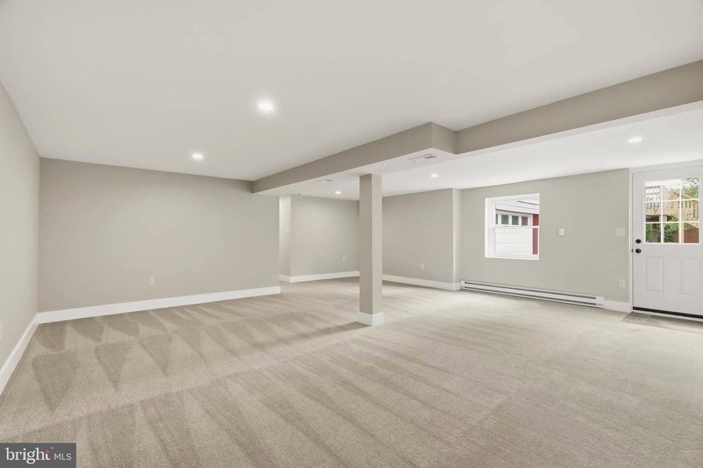8643 Ridge Road - Photo 25