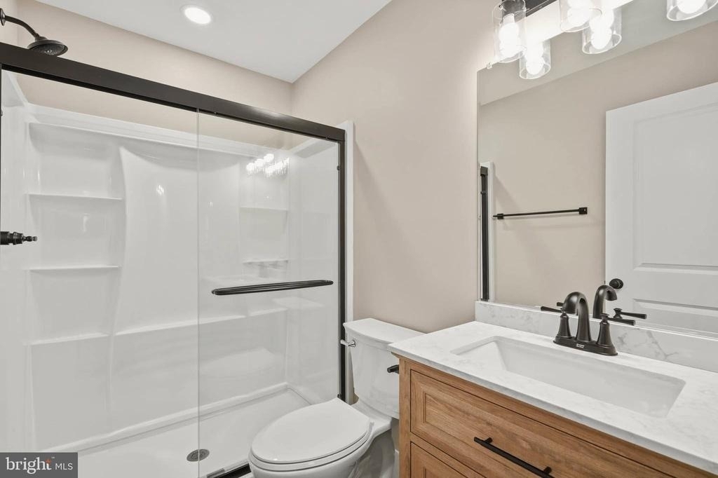 8643 Ridge Road - Photo 17
