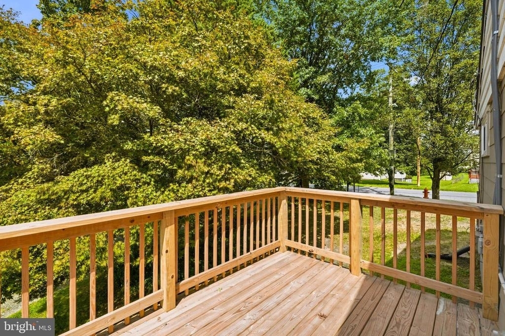 8643 Ridge Road - Photo 10