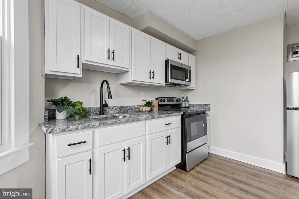 707 N Hickory Avenue - Photo 10