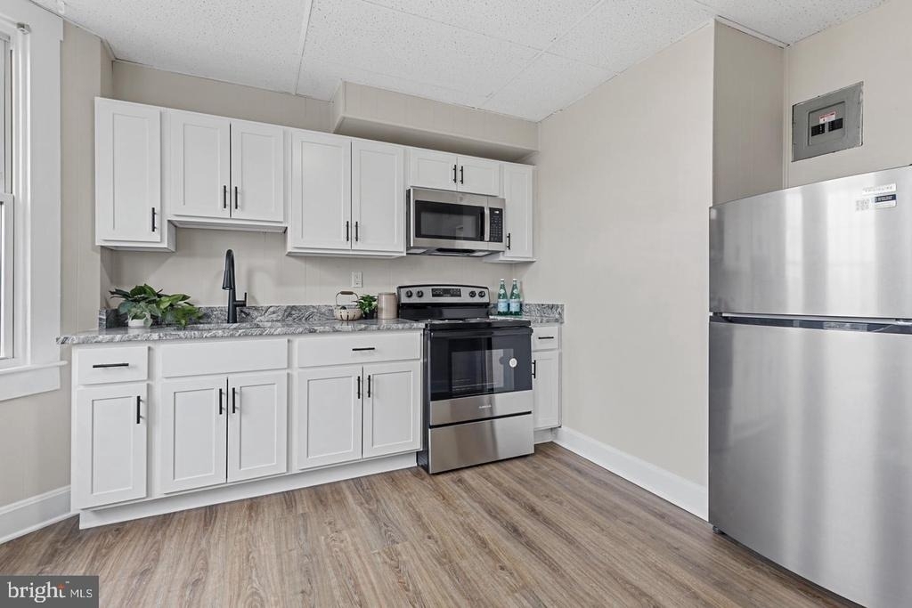 707 N Hickory Avenue - Photo 8