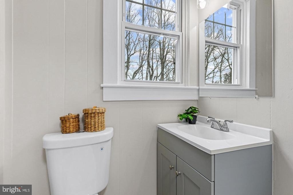 707 N Hickory Avenue - Photo 16