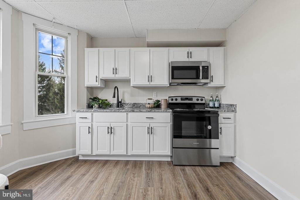 707 N Hickory Avenue - Photo 6