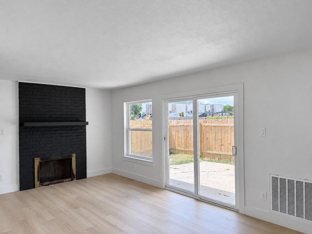 2904 Sweeney Ln - Photo 7