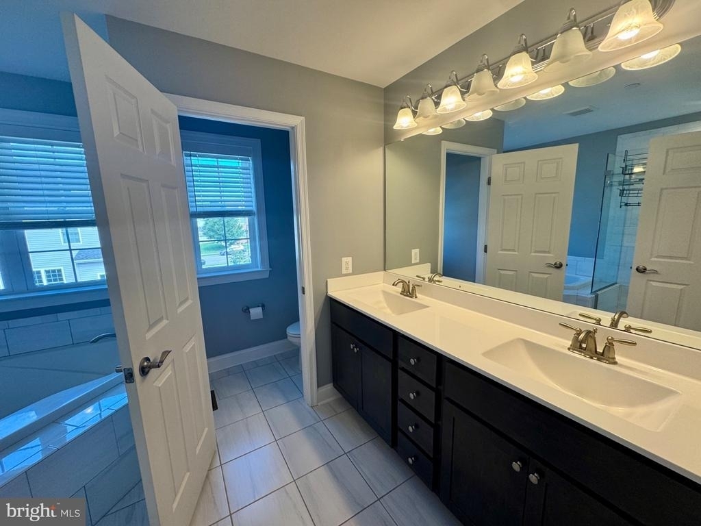 1005 Clover Circle - Photo 15