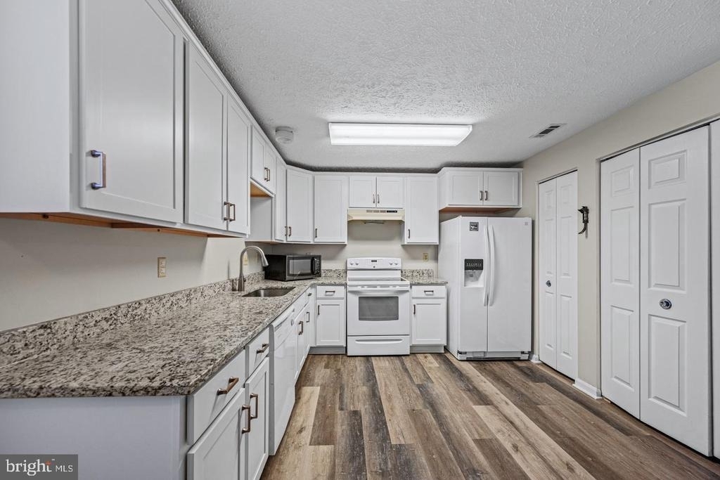 61 Shetland Circle - Photo 7