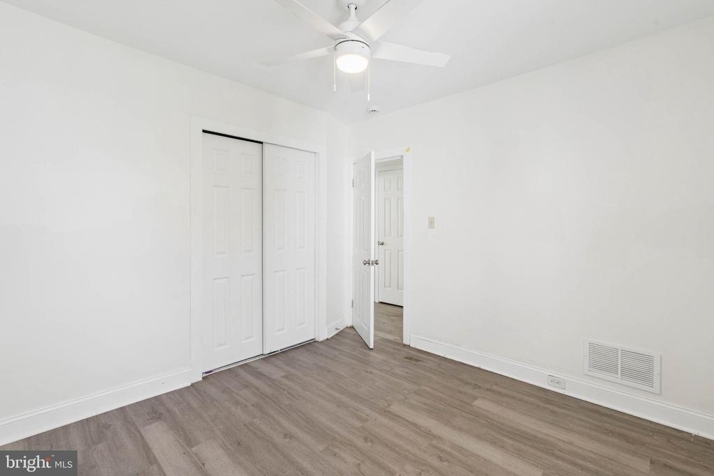 540 46th Street - Photo 30