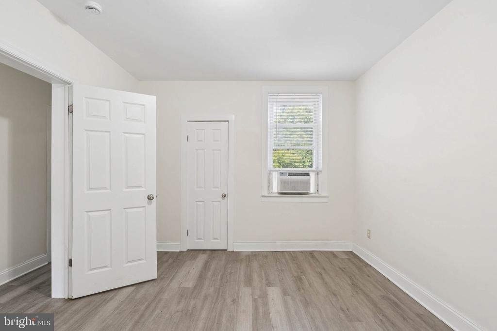 540 46th Street - Photo 12