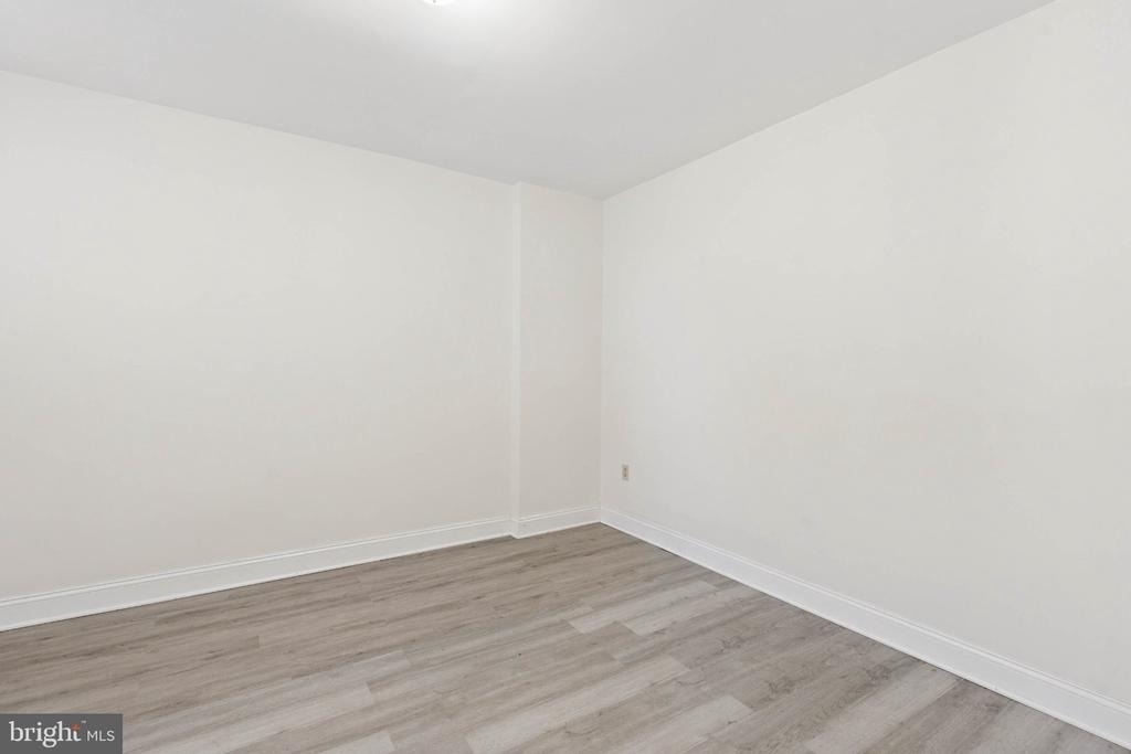 540 46th Street - Photo 10