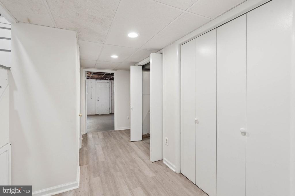 540 46th Street - Photo 19