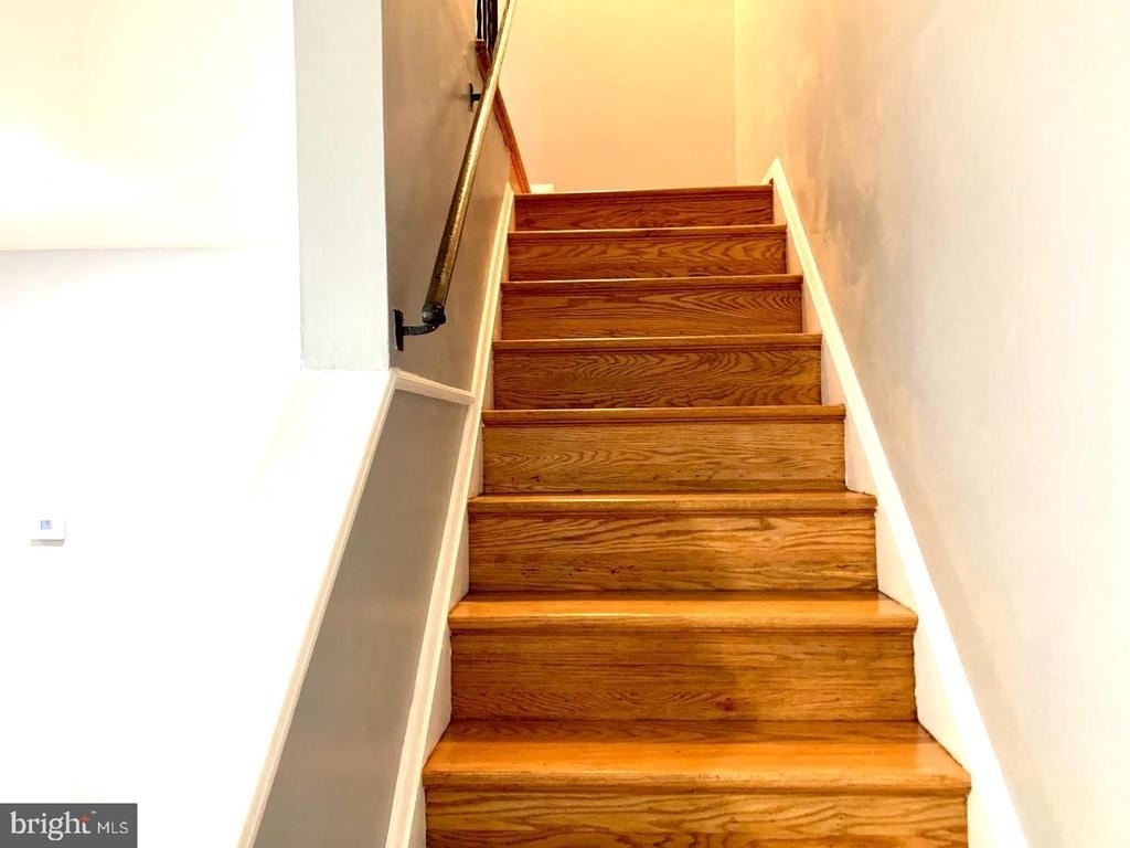 1143 Elbank Avenue - Photo 5