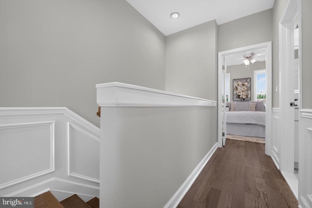 1613 N Longwood Street - Photo 25