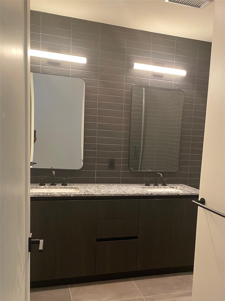84 East Ave - Photo 5