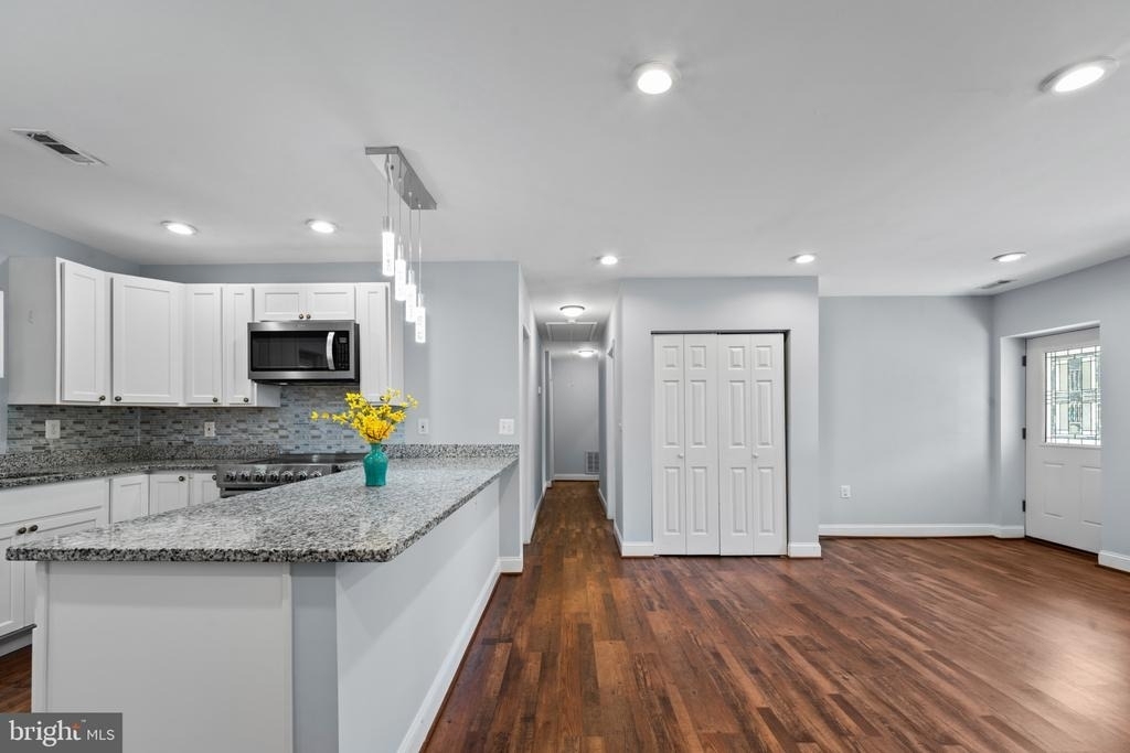 1342 Edna Road - Photo 10