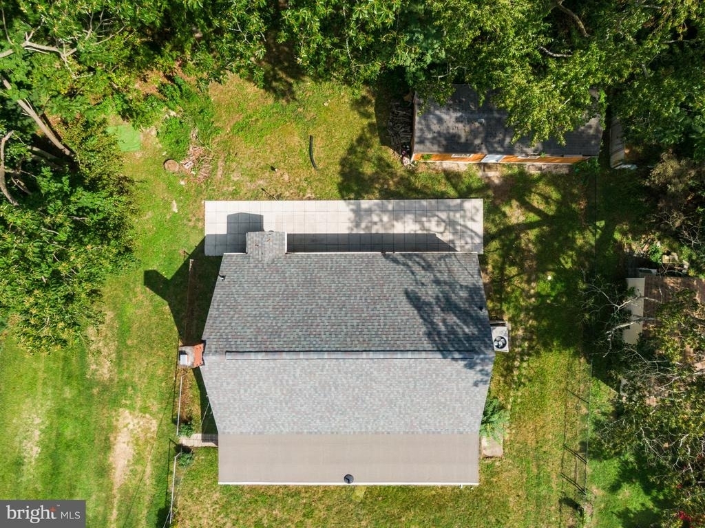 1342 Edna Road - Photo 29