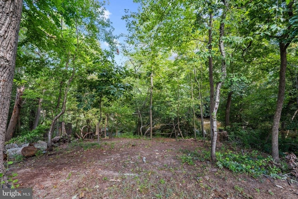 1342 Edna Road - Photo 24