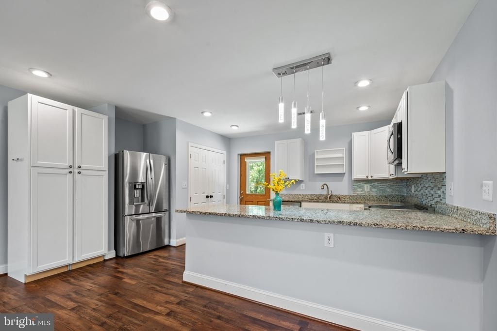 1342 Edna Road - Photo 8