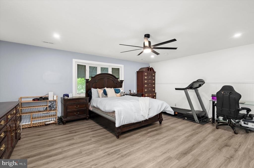7960 Telegraph Rd - Photo 29