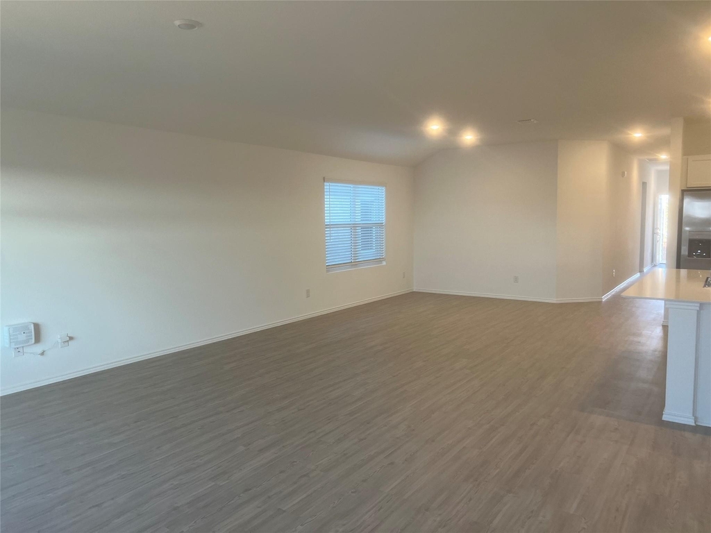 539 Avre Loop - Photo 15