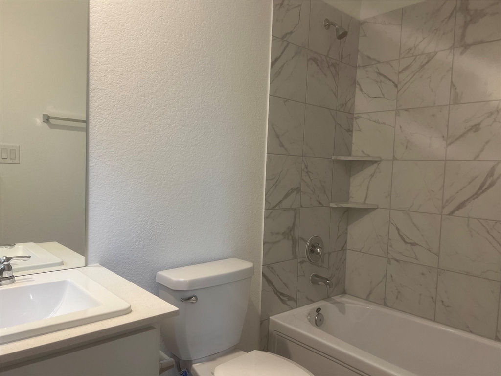 539 Avre Loop - Photo 10