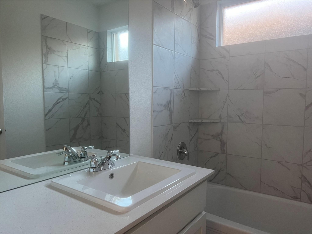 539 Avre Loop - Photo 7