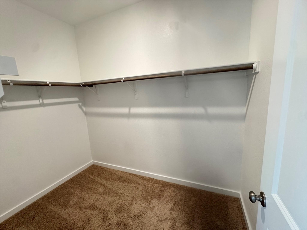 105 Sorghum Dr - Photo 12