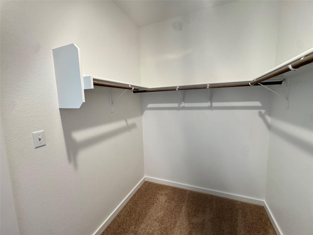 105 Sorghum Dr - Photo 13