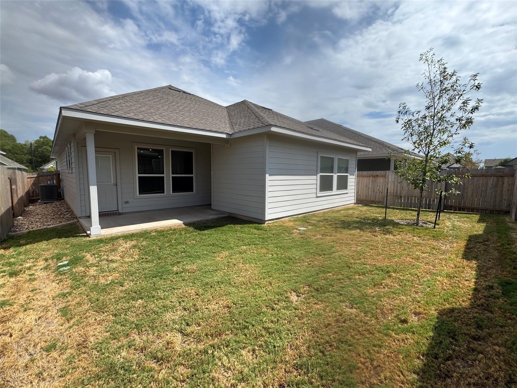 105 Sorghum Dr - Photo 23