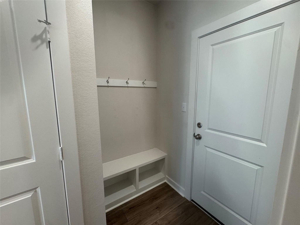 105 Sorghum Dr - Photo 20
