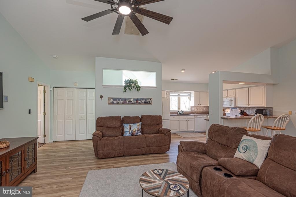 18565 Orton Circle - Photo 5