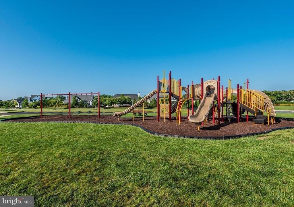 31400 Falmouth Way - Photo 16